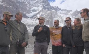 'El Clan' debutará con la ruta que hicieron rugbistas uruguayos que cayeron en la Cordillera en 1972