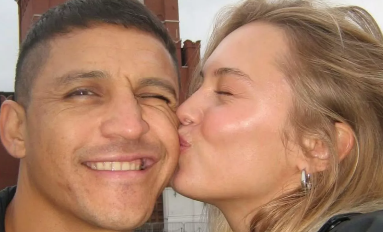 Alexis Sánchez derritió a sus seguidores con inéditas fotos junto a su pareja y su bebé