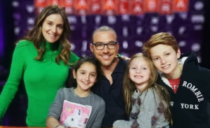 Daniela Kirberg celebró a su hija Sara con emotivas fotos: “Mi guagua cumplió 18”