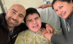 Julián tiene 17 años y una última esperanza: necesita $3.500 millones para vivir