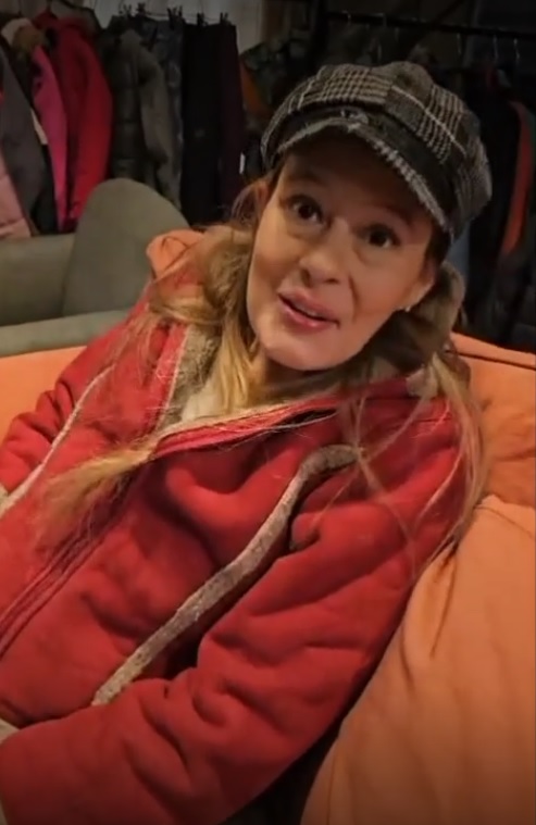 Así luce Andrea Edwards, una de las recordadas 'Chicas Yeyé' de Cachureos