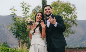 Gino Mella dio el sí: artista urbano contrajo matrimonio en una íntima ceremonia civil
