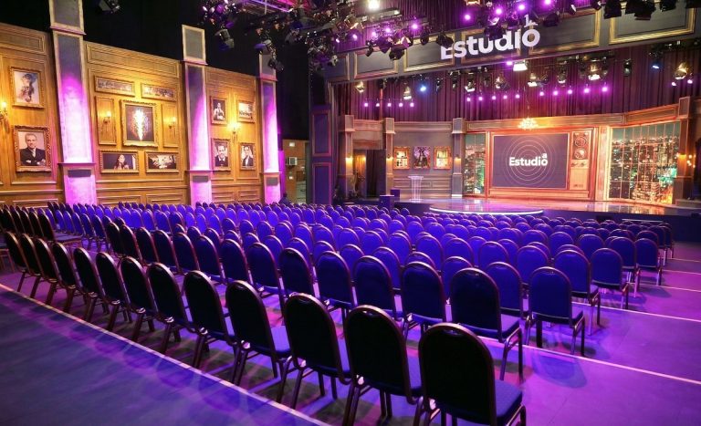 La nutrida cartelera de Estudio 13: desde un show de Sergio Lagos a un premiado musical de Broadway