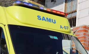 Hombre terminó empalado tras escalar reja de su casa en Lo Espejo