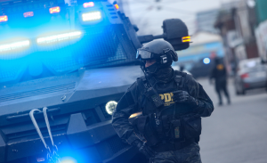 Masivo operativo policial terminó con más de 20 detenidos y armas incautadas en Lota y Coronel