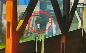 Registro captó al presunto sicario antes del crimen de Loncoche: aparece con guantes de látex