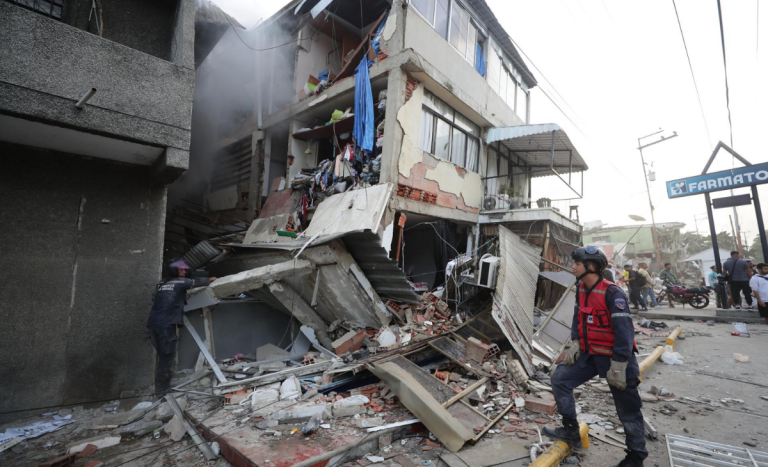 Videos muestran momento exacto de terremotos en Venezuela: hay más de 160 muertos y 1.000 heridos