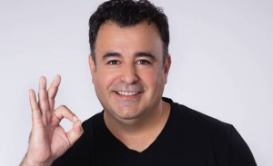 Kurt Carrera no se arrepiente de quedarse en Chilevisión: explicó por qué descartó seguir en El Muro