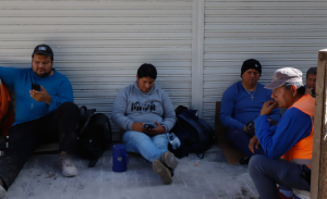 Actividad económica en Chile cae por quinta vez consecutiva: ¿qué significa y cómo nos afecta?