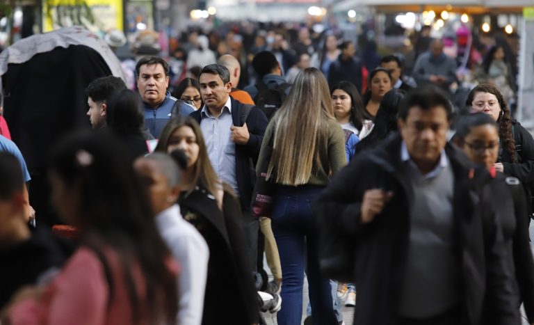 Alza en cotización previsional desde agosto: ¿implica un descuento adicional para los trabajadores?