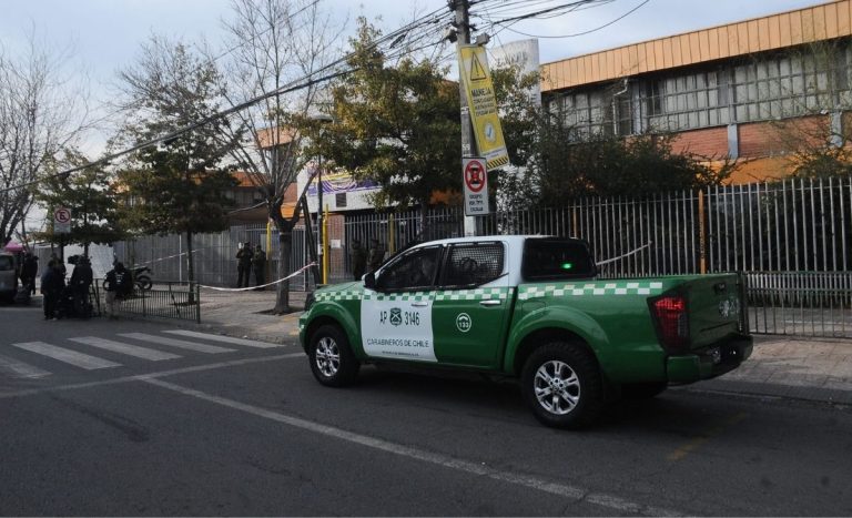 Frustran presunto ataque homicida en dos colegios: responsables serían alumnos de 10 y 11 años
