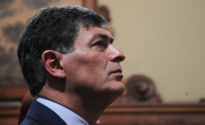 Franco Parisi se emocionó al recordar la dolorosa petición que le hizo su padre antes de morir: "No pude"