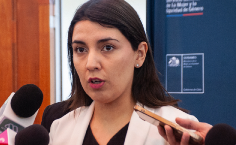 Funcionarios del Ministerio de la Mujer denuncian presuntas irregularidades de aumentos de sueldos