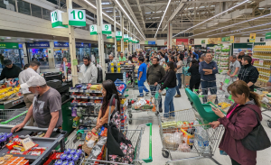 ¿Abren este jueves feriado? Conoce los horarios de funcionamiento de los supermercados