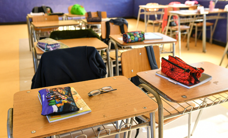 Suspenden clases hasta el miércoles 29 de julio por el sistema frontal: conoce las comunas