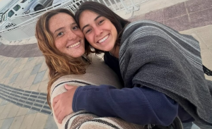 Hija de Cristián de la Fuente y Angélica Castro festejó dos años de relación Con la mejor
