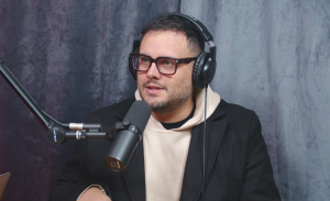 Kevin Felgueras recordó acoso laboral que llevó a su salida de TVN en 2024: 