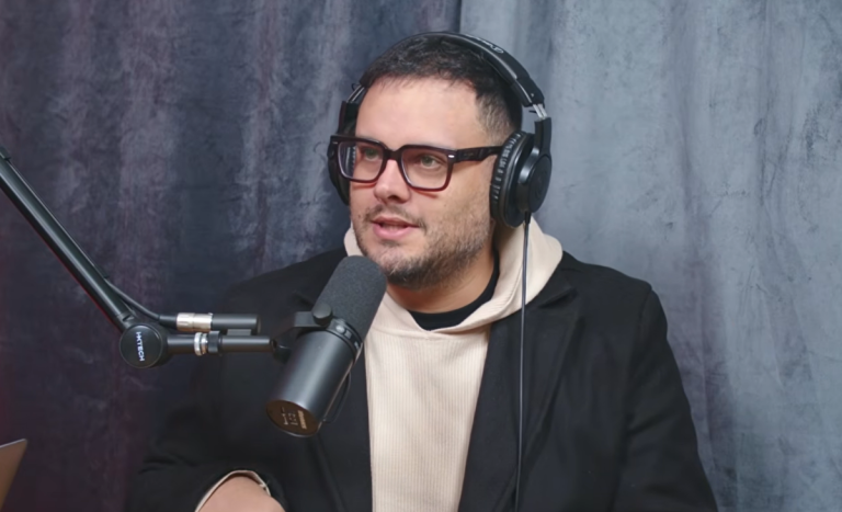 Kevin Felgueras recordó acoso laboral que llevó a su salida de TVN en 2024: 