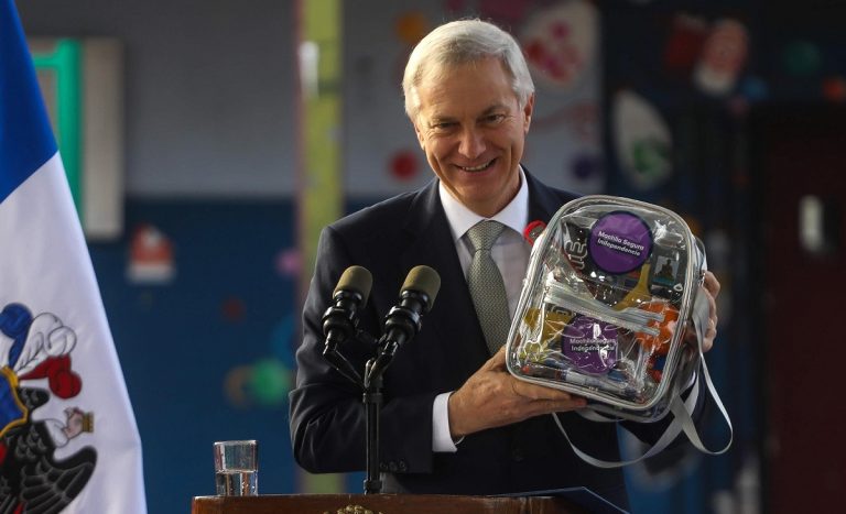 Presidente José Antonio Kast promulgó Ley Escuelas Protegidas: 