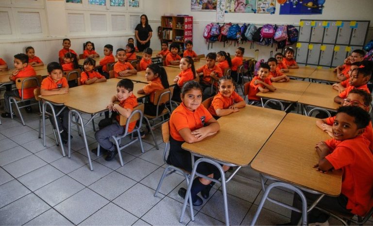 Comenzó postulación al Sistema de Admisión Escolar 2027: revisa cómo realizar el proceso