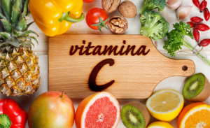 La vitamina C no evita resfríos y expertos advierten cuánto es lo que debes consumir