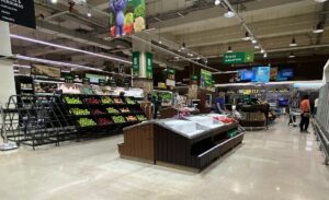 Ojo con las compras en Fiestas Patrias: revisa cómo funcionará el comercio durante las celebraciones