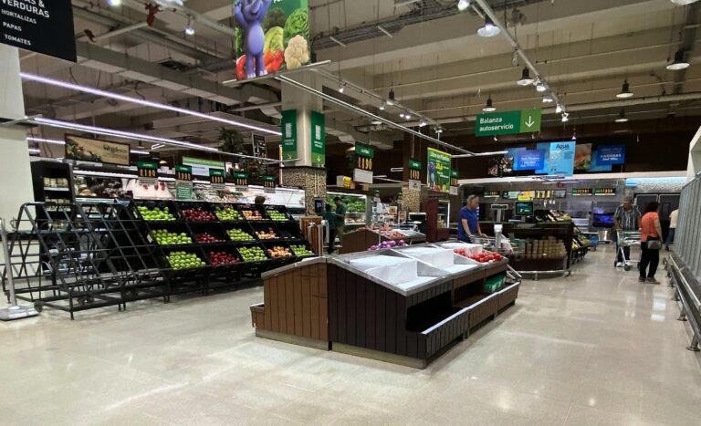 Ojo con las compras en Fiestas Patrias: revisa cómo funcionará el comercio durante las celebraciones