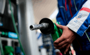 Ministerio de Energía se pronunció ante potencial uso de etanol en combustible por alza de precios