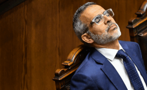 Exministro Luis Cordero se quebró al recordar historia de familiares desaparecidos en dictadura