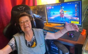 Falleció la popular 'Mami Nena': adulta mayor se hizo gamer para superar la muerte de su esposo