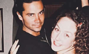 Hermana de Felipe Camiroaga subió desconocida foto de niñez del fallecido animador: 