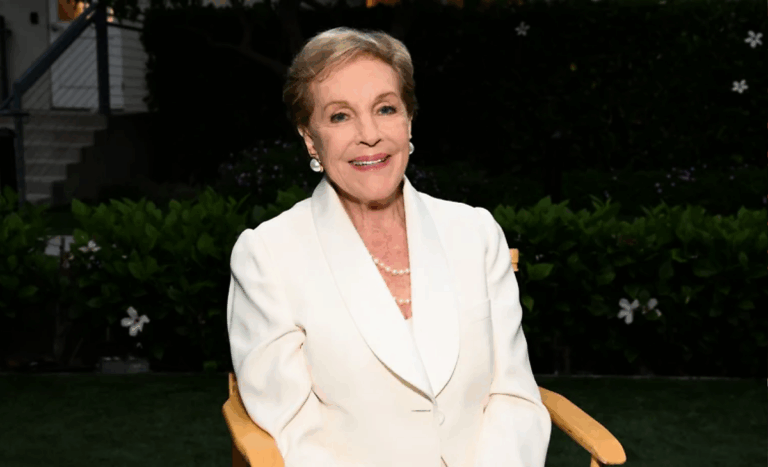 Julie Andrews hace historia a los 90 años al ganar un Emmy por su trabajo en 'Bridgerton'