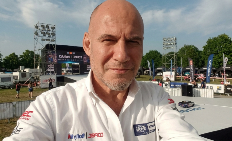 Murió Alejandro Machuca, reconocido periodista nacional: participó en el programa Zoom Deportivo