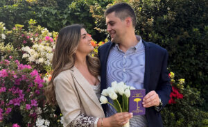 Periodista de Tú Día, Delfina Gómez, sorprendió con romántico anuncio: se casó por el civil