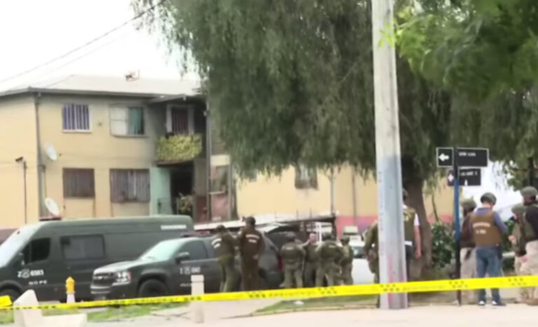 Emergencia en Quilicura por explosión en block de edificios: hombre habría perdido una de sus manos