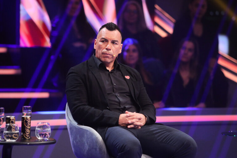 El mea culpa de Esteban Paredes por su difícil y doloroso quiebre amoroso: "Cometí muchos errores"