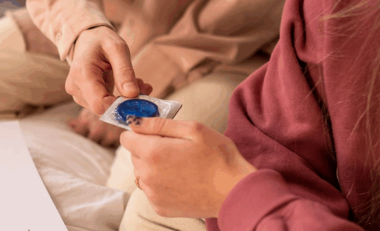 Gonorrea aumenta más de 150% en Chile en cuatro años: los síntomas y cómo prevenirla