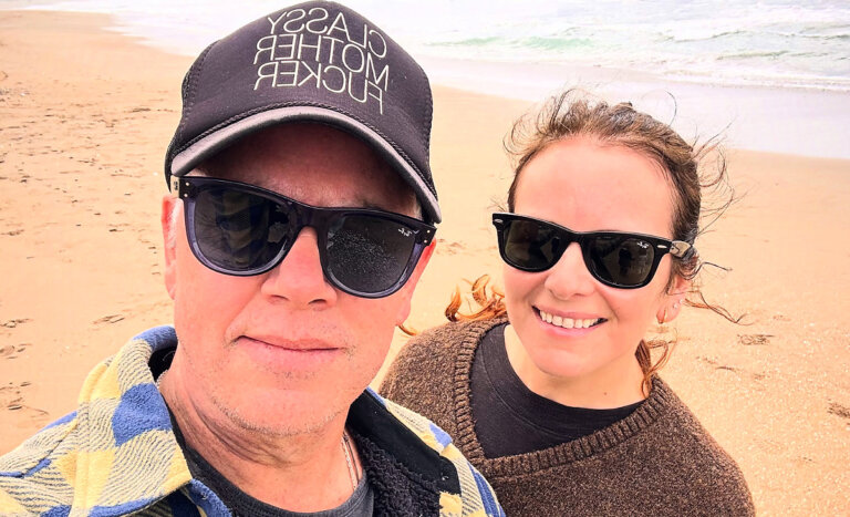 José Miguel Viñuela sorprendió a su esposa por su cumpleaños con especial gesto junto a sus hijos