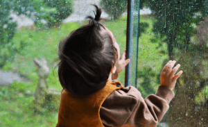 ¿Quieres ser voluntario y acompañar a niños en residencias? Revisa cómo postular y los requisitos