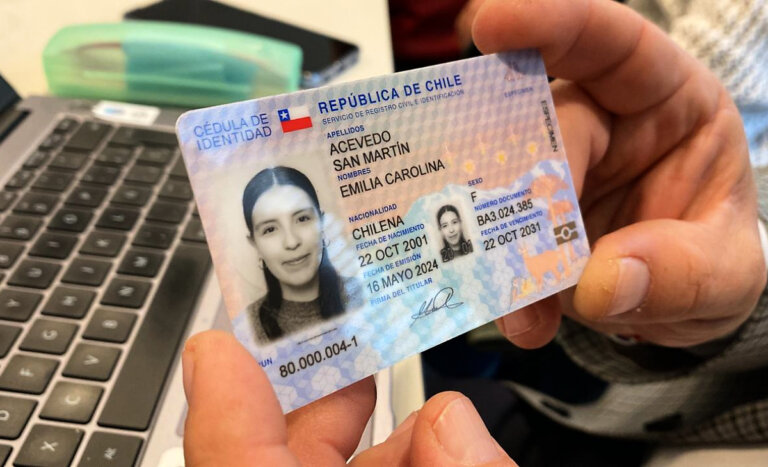 ¿Tienes más de 60 años? Conoce cuándo puedes obtener tu carnet de identidad con vigencia de 20 años