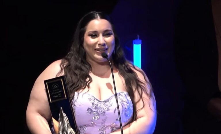 Cata Days se quebró al recibir su primer Premio Cordillera: “Le habría encantado estar”