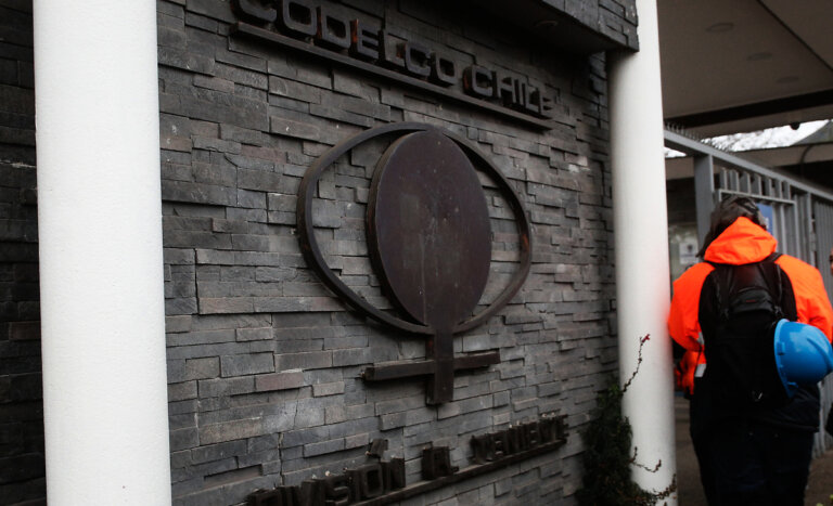 Codelco confirma alud de barro en mina El Teniente: hay trabajadores atrapados