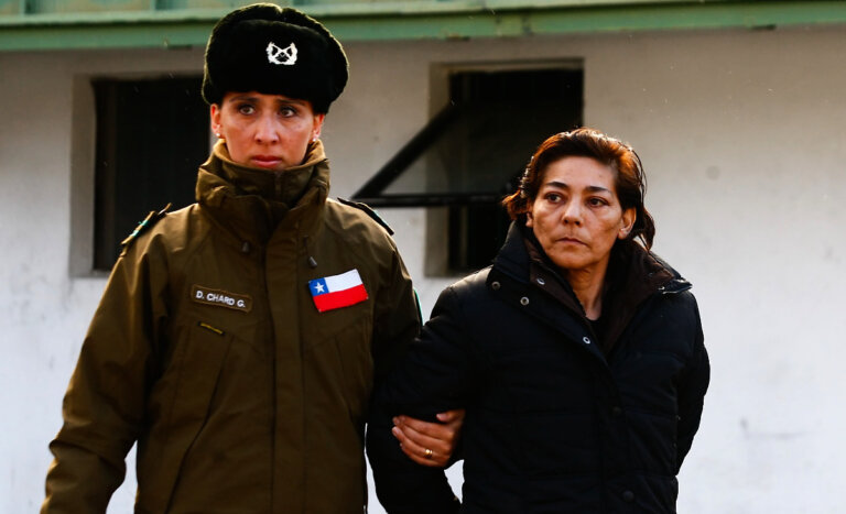 Sale de prisión mujer que planificó crimen de su esposo: había recibido millonaria pensión de viudez