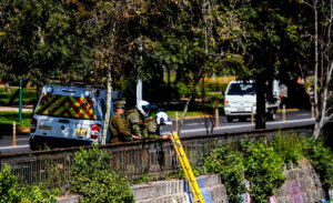 Hallan cuerpo en río Mapocho y se investiga si corresponde a chofer que protagonizó accidente