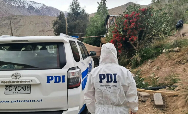 Femicidio de joven en Paihuano: pareja habría escapado y dejado a sus 3 hijos tras el crimen