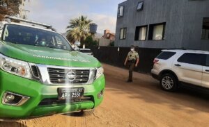 Hallan cadáver en playa de Cachagua: investigan si corresponde a mujer desaparecida en Santiago