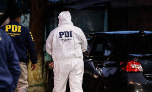 Niño de tres años muere tras caer desde un piso 13 en Santiago Centro: PDI investiga el caso