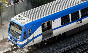 Reportan muerte de peatón tras ser atropellado por tren con pasajeros en Chiguayante