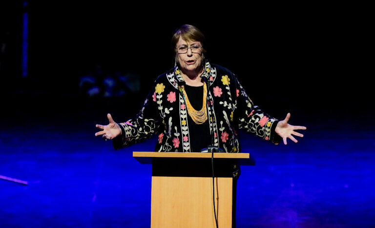 Tras abrir opción a candidatura: Bachelet sería la mejor carta presidencial de oposición según Cadem