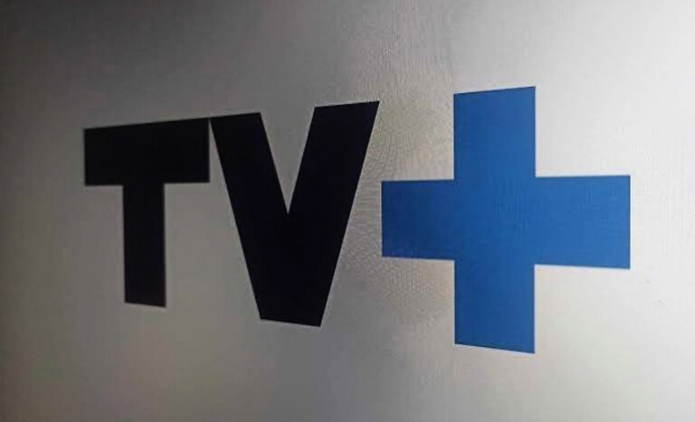Periodista de TV+ fue desvinculada del canal: su programa seguirá al aire, pero con otro nombre